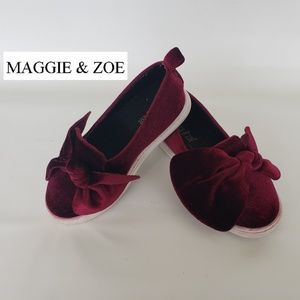 Maggie & Zoe Girls Cranberry/Burgendy Bow Slip On